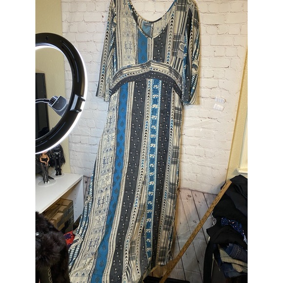 EARTHBOUND Dresses & Skirts - Earthbound Maxi Blue Paisley  Floral Bohemian Tiered  Dress Medium